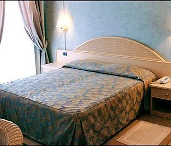 Eden Hotel